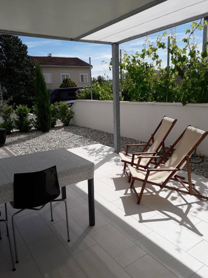 Apartment White فانتاسيسي المظهر الخارجي الصورة